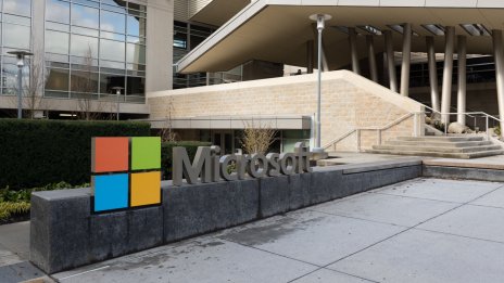 Microsoft ще дава неограничен отпуск на американските си служители 