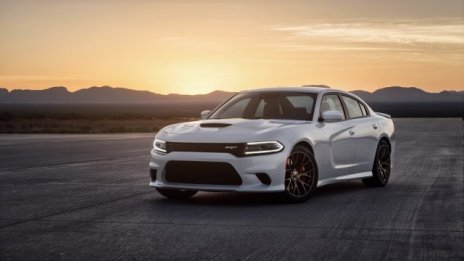 Dodge разкри най-бързия седан в света