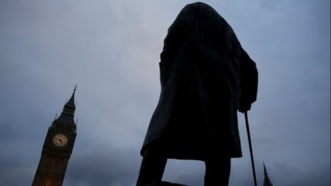 Британските депутати подкрепиха окончателно Brexit с голямо мнозинство 