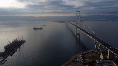 Монетарната политика разширява пропастта между богатите и бедните страни