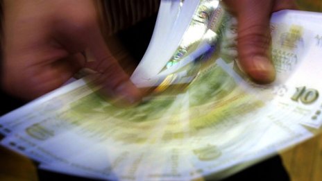 Пенсиите се увеличават с 5% от 1 юли