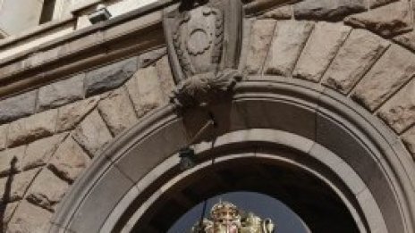 Караянчева: Оставките на министрите няма да решат проблемите