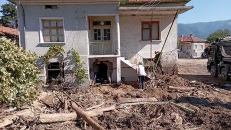 Кметът на Карлово: Държавна агенция може да осигури по-добра координация при бедствия