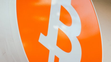 Биткойнът може още да не е стигнал дъното, сочат предишни мечи пазари