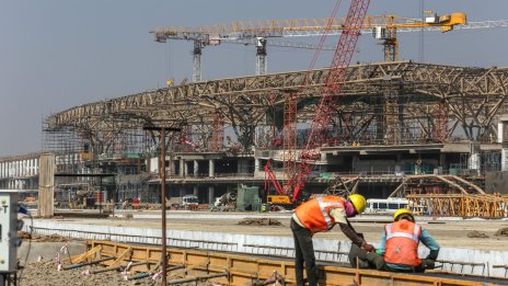 Летище за 2 млрд. долара в Мумбай цели да превърне Индия в световен авиационен център