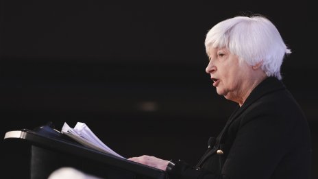 Джанет Йелън готви нова порция критики срещу криптосектора