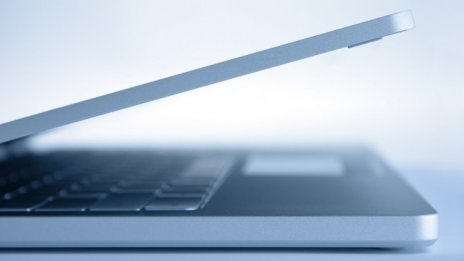 Забраната за внасяне на лаптопи в самолетите обхвана и летището в Дубай