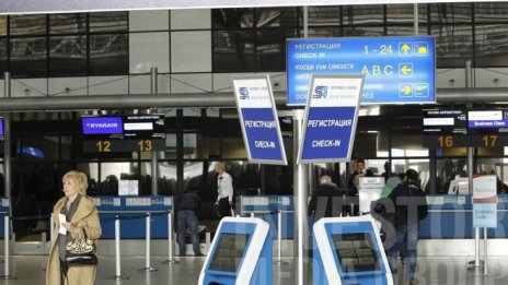 Парламентът отхвърли поредния опит на БСП да спре концесията на Летище София