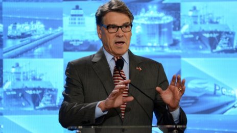 САЩ и Полша разширяват енергийното си сътрудничество с обща декларация