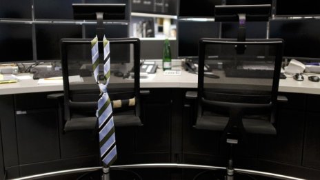 Смесени търговски данни разколебаха азиатските индекси