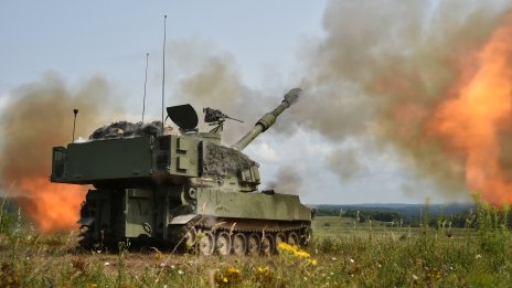 Западните сили се надпреварват да върнат производството на взривни вещества у дома