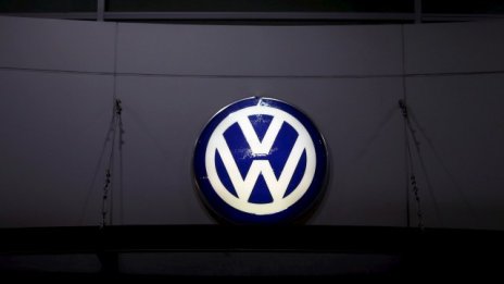 Volkswagen може да съкрати 10 хил. работни места