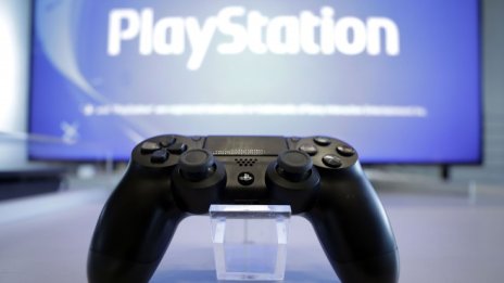 Търсенето на филми и игри помогна на Sony да повиши годишната си прогноза