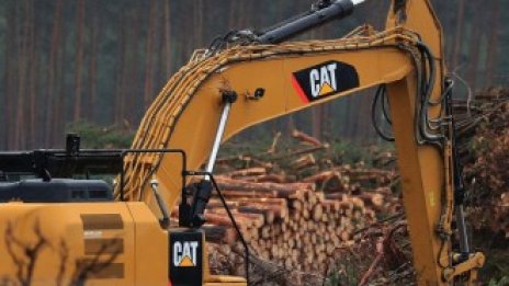 Caterpillar се готви за продължителен спад на продажбите