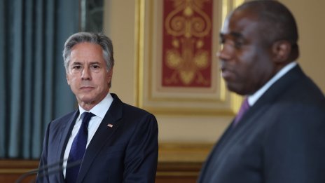 Блинкен и Лами пристигнаха в Киев за разговори с украинските лидери