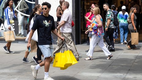 Охлаждането на британската инфлация носи известно облекчение за АЦБ