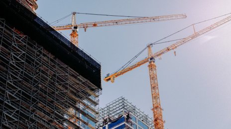 Какво трябва да знаем при закупуване на терен за строителство?