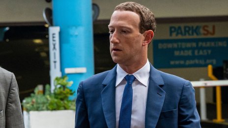 Зукърбърг е бил предупреден за пристрастяващата природа на социалните мрежи