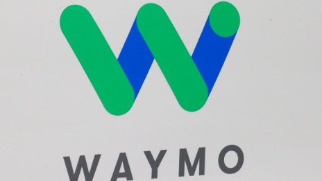 Waymo иска 1 млрд. долара за споразумение с Uber?