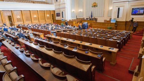 НС одобри повече права за сдруженията на потребителите