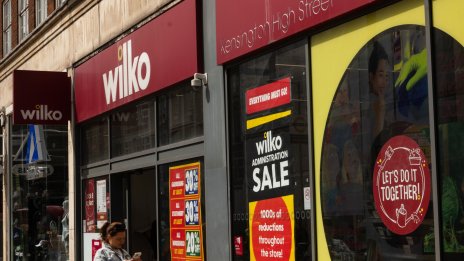 Провалената спасителна сделка на супермаркетите Wilko застрашава хиляди служители