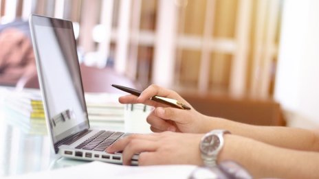 Работодателите все повече инвестират в обучения, за да задържат качествени служители