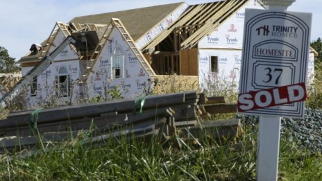 Младите семейства се завръщат на жилищния пазар в САЩ