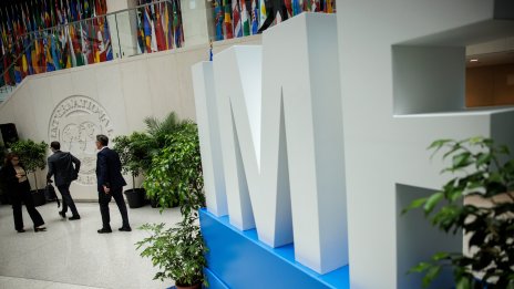 Аржентина се нуждае от нова и по-мащабна програма за финансова подкрепа от МВФ