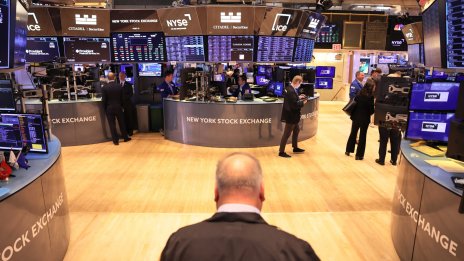 Щатските индекси се оцветиха в зелено, Nasdaq записа трета поредна печеливша седмица