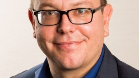 Джонатан Вокс: Visa експериментира в разплащанията във виртуална реалност 