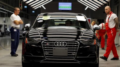 Унгария – политически изолирана, но икономически процъфтяваща 