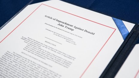 Тръмп стана първият президент с два импийчмънта