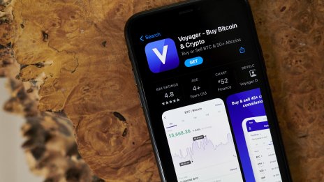 Съдът разреши продажбата на Voyager на Binance.US