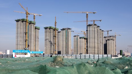 Проблемите при Vanke връщат отново вниманието към имотната криза в Китай