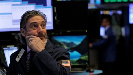 Dow Jones загуби 100 пункта заради притеснения около сезона на отчетите в САЩ