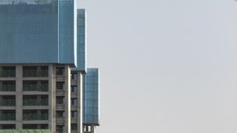 Ще се огънат ли още китайски строителни компании под тежестта на дълговете си?