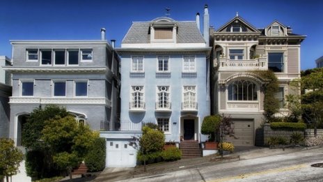 Продажбите на стари жилища в САЩ намаляват за четвърти месец подред