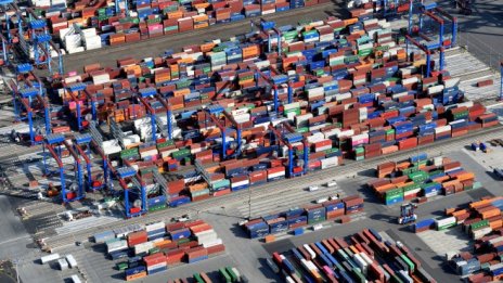 Еврозоната е напът да получи най-големия си фискален стимул от десетилетие насам