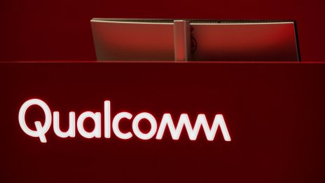 Приходите на Qualcomm надминаха очакванията, но прогнозата ѝ натежа над акциите