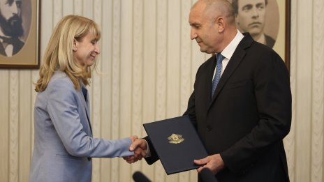 Радев: 20 октомври е най-подходящата дата за предсрочните парламентарни избори