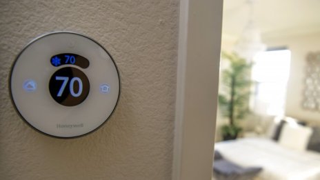 ЕС иска да внедри 1,5 млн. умни термостата тази година