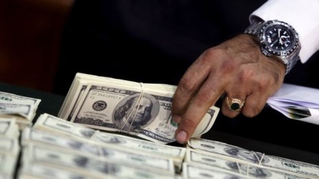 Най-големите кредитори на САЩ се отказват от американските държавни облигации