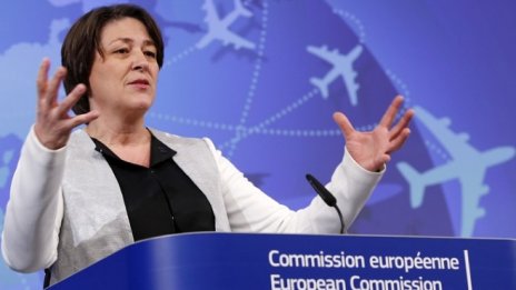 Виолета Булц: Европа се нуждае от ясни правила за автомобилния транспорт