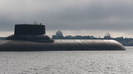Руска атомна подводница изстреля тестово междуконтинентална ракета "Булава"