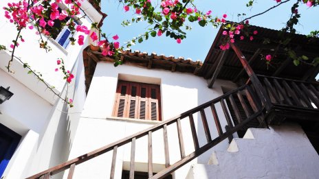 Хотелиерите в България записват 30% ръст на приходите през септември