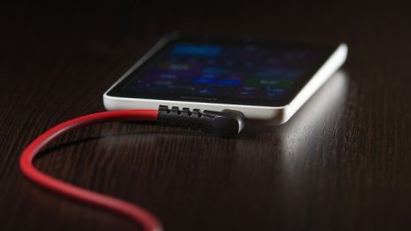 119,7 млн. евро е платил Мтел за blizoo *