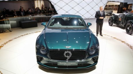 Bentley влезе в тренда – съкращава до 25% от работниците, за да свие разходите