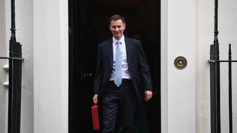 МВФ: Обединеното кралство се нуждае от 30 млрд. паунда да стабилизира дълга си