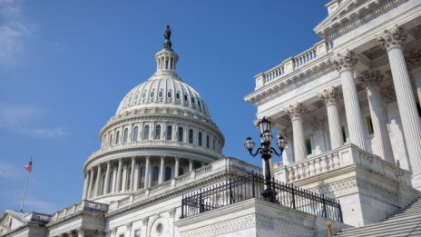 Планът за "възраждането на Америка" на Байдън напредва 