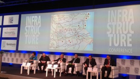 Хиновски: Грешка беше да забравим пътя на Запад за електроенергията ни